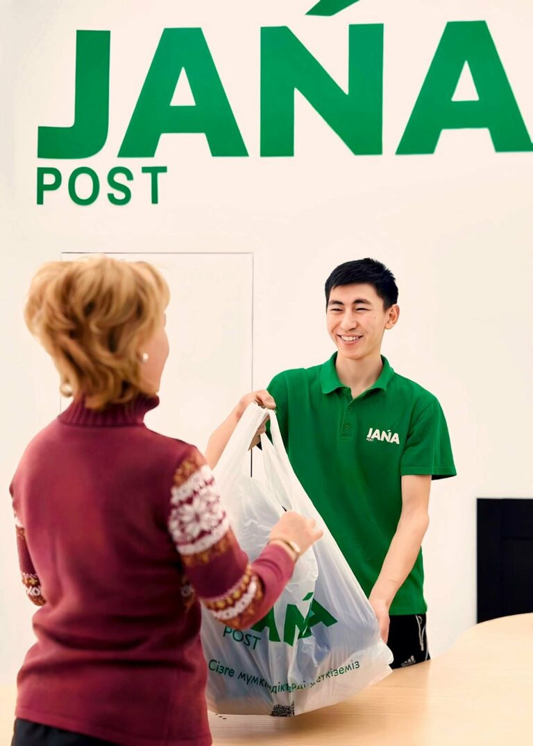 b33cbefb-9dc3-4f19-aaba-ca72ed794a93